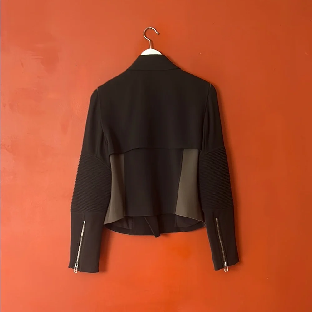 Aritzia Wilfred Black and Brown Bomber Jacket - Picture 3 of 16